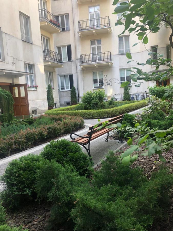 Апартаменти Studio Na Starej Ochocie Варшава Екстер'єр фото